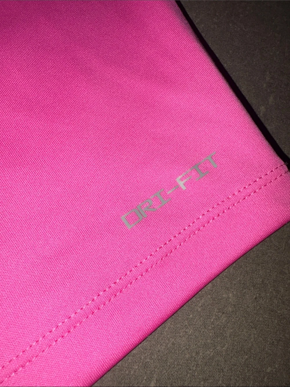 Nike Dri-Fit Girls Hot Pink and Orange  Tee & Shorts Set size Medium 5-6 yrs